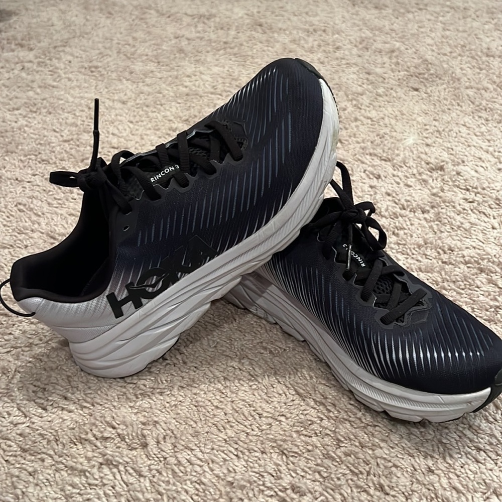 Women's Hoka Rincon 3 black/white